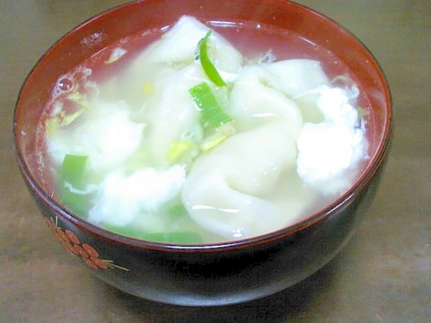 簡単餃子スープ